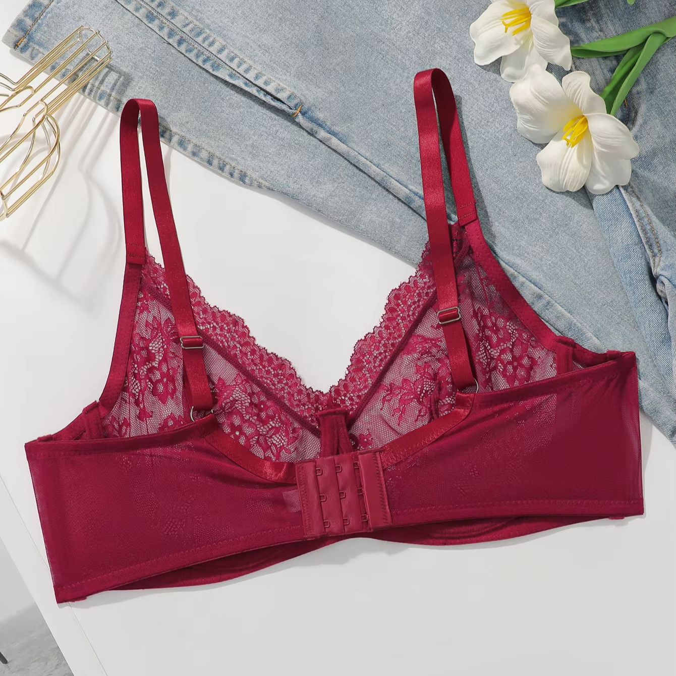 Women Plus Size Red Lace Sheer - Full Coverage Bra recensie en prijs
