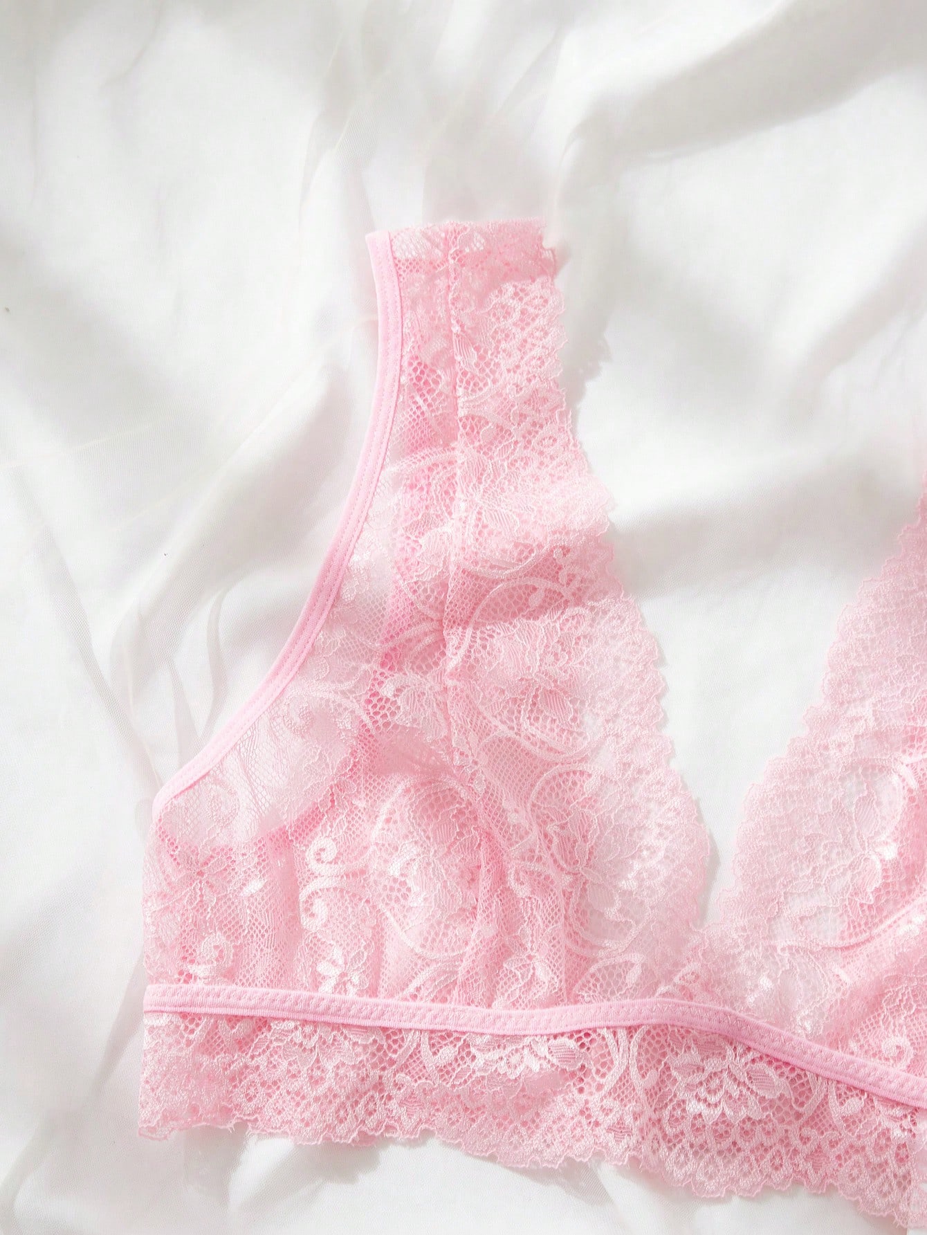 Pink Lace Lingerie Set Sheer F - Lace Bralette Set recensie en prijs