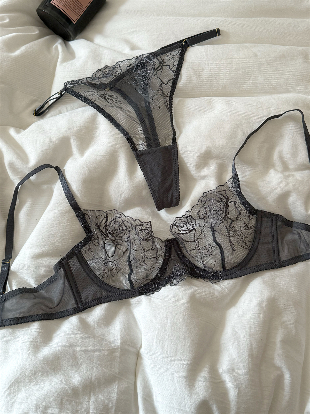 Lace embroidered flowers mesh  - Cotton Bra Everyday recensie en prijs