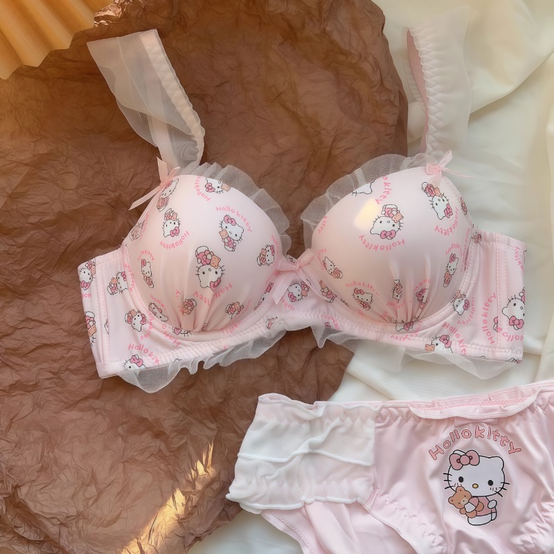 Sanrio Cute Japanese Bra Hello - Lace Bralette Set recensie en prijs
