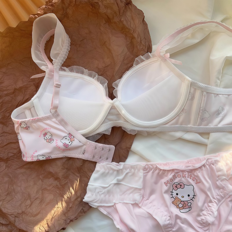 Sanrio Cute Japanese Bra Hello - Lace Bralette Set recensie en prijs